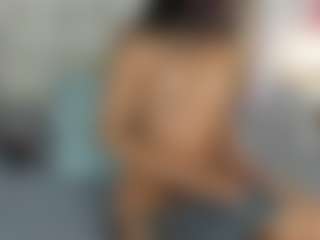 ninabravu's Live Sex Cam Show