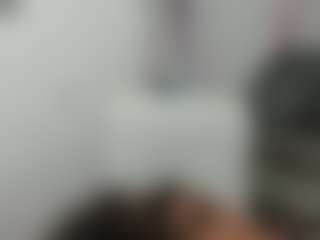 nyomii's Live Sex Cam Show