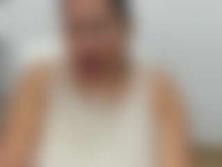 nyomii's Live Sex Cam Show