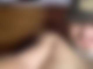 ruff919758's Live Sex Cam Show