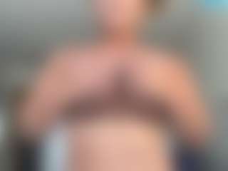 SpicyWetSquirt's Live Sex Cam Show