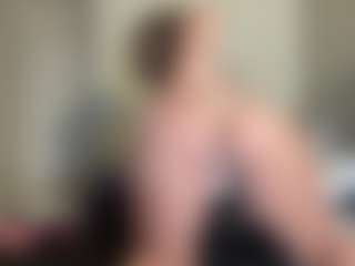 SpicyWetSquirt's Live Sex Cam Show