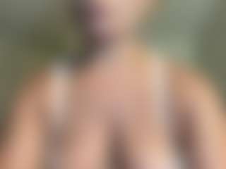 SpicyWetSquirt's Live Sex Cam Show