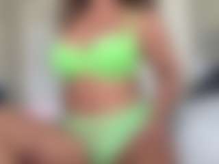 Live cam show with SpicyWetSquirt - Straight on Camsoda