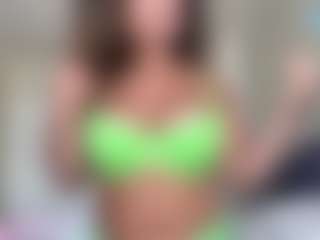 SpicyWetSquirt's Live Sex Cam Show