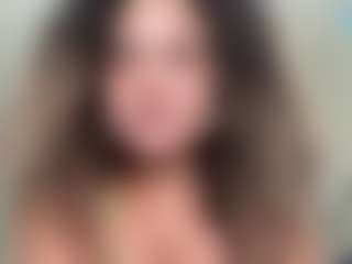 SpicyWetSquirt's Live Sex Cam Show