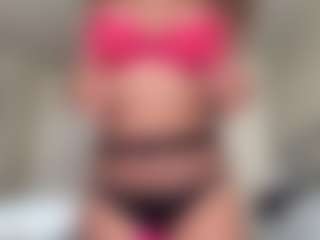 SpicyWetSquirt's Live Sex Cam Show