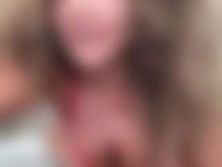 SpicyWetSquirt's Live Sex Cam Show