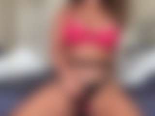 SpicyWetSquirt's Live Sex Cam Show
