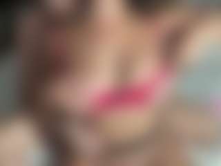 SpicyWetSquirt's Live Sex Cam Show