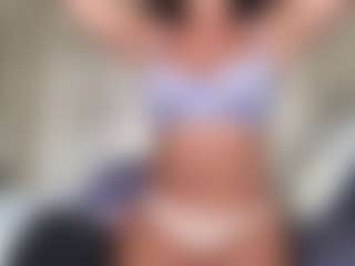 SpicyWetSquirt's Live Sex Cam Show