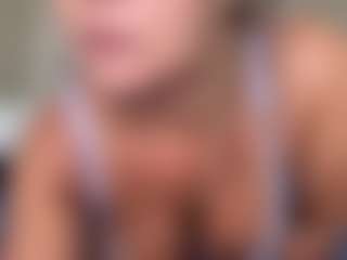SpicyWetSquirt's Live Sex Cam Show
