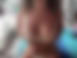 SpicyWetSquirt's Live Sex Cam Show