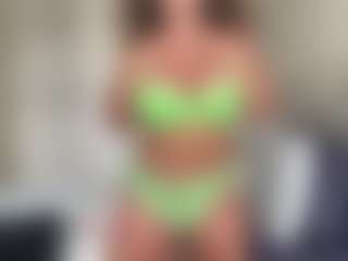 SpicyWetSquirt's Live Sex Cam Show