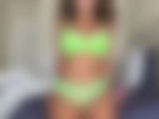 SpicyWetSquirt's Live Sex Cam Show