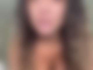 SpicyWetSquirt's Live Sex Cam Show