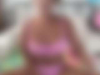 SpicyWetSquirt's Live Sex Cam Show