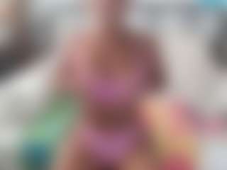 SpicyWetSquirt's Live Sex Cam Show