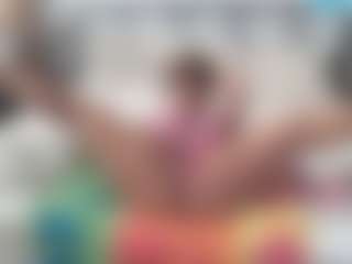 SpicyWetSquirt's Live Sex Cam Show