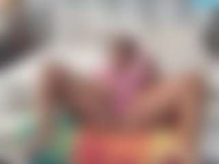 SpicyWetSquirt's Live Sex Cam Show
