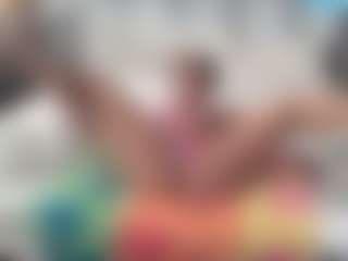SpicyWetSquirt's Live Sex Cam Show