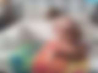 SpicyWetSquirt's Live Sex Cam Show