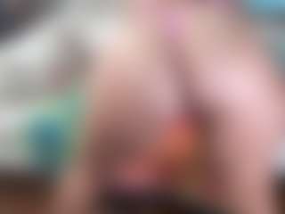 SpicyWetSquirt's Live Sex Cam Show