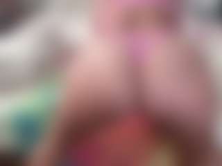 SpicyWetSquirt's Live Sex Cam Show