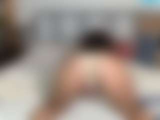 SpicyWetSquirt's Live Sex Cam Show