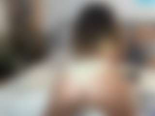 SpicyWetSquirt's Live Sex Cam Show