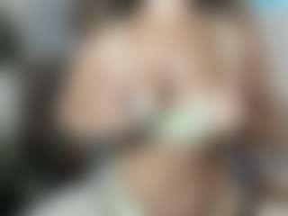 SpicyWetSquirt's Live Sex Cam Show
