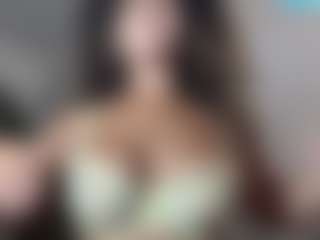 SpicyWetSquirt's Live Sex Cam Show