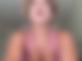 SpicyWetSquirt's Live Sex Cam Show