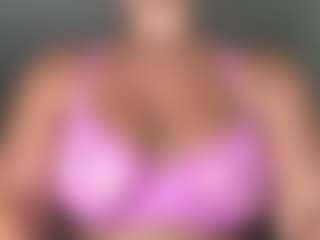 SpicyWetSquirt's Live Sex Cam Show