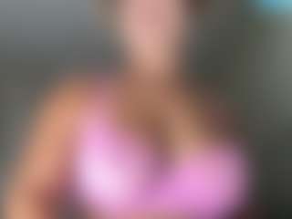 SpicyWetSquirt's Live Sex Cam Show