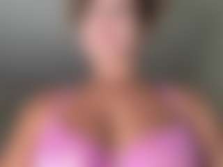 SpicyWetSquirt's Live Sex Cam Show