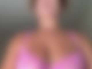 SpicyWetSquirt's Live Sex Cam Show