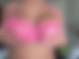 SpicyWetSquirt's Live Sex Cam Show