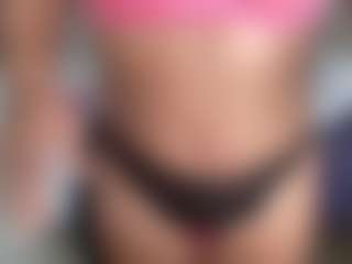 SpicyWetSquirt's Live Sex Cam Show
