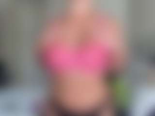 SpicyWetSquirt's Live Sex Cam Show