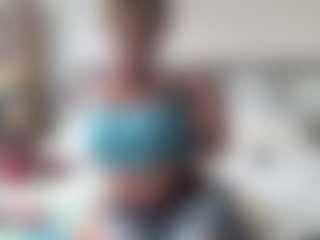 SpicyWetSquirt's Live Sex Cam Show