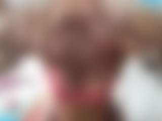 SpicyWetSquirt's Live Sex Cam Show