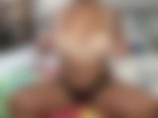 SpicyWetSquirt's Live Sex Cam Show