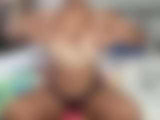 SpicyWetSquirt's Live Sex Cam Show