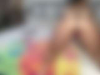 SpicyWetSquirt's Live Sex Cam Show