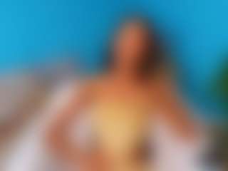 Suzie-Mayers's Live Sex Cam Show