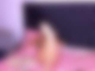 valka-02's Live Sex Cam Show