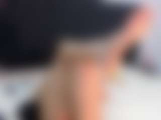 valka-02's Live Sex Cam Show