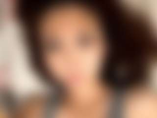AureaDismore's Live Sex Cam Show