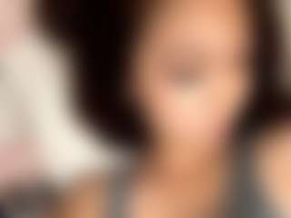 Live cam show with AureaDismore - Sexy on crypto-cams